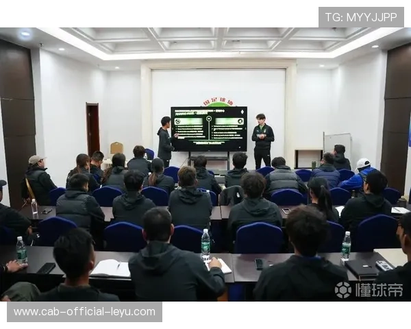 足球俱乐部青训营与教育部门联合举办赛场文化讲座,足球青训俱乐部管理制度 足球俱乐部青训营与教育部门联合举办赛场文化讲座,足球青训俱乐部管理制度